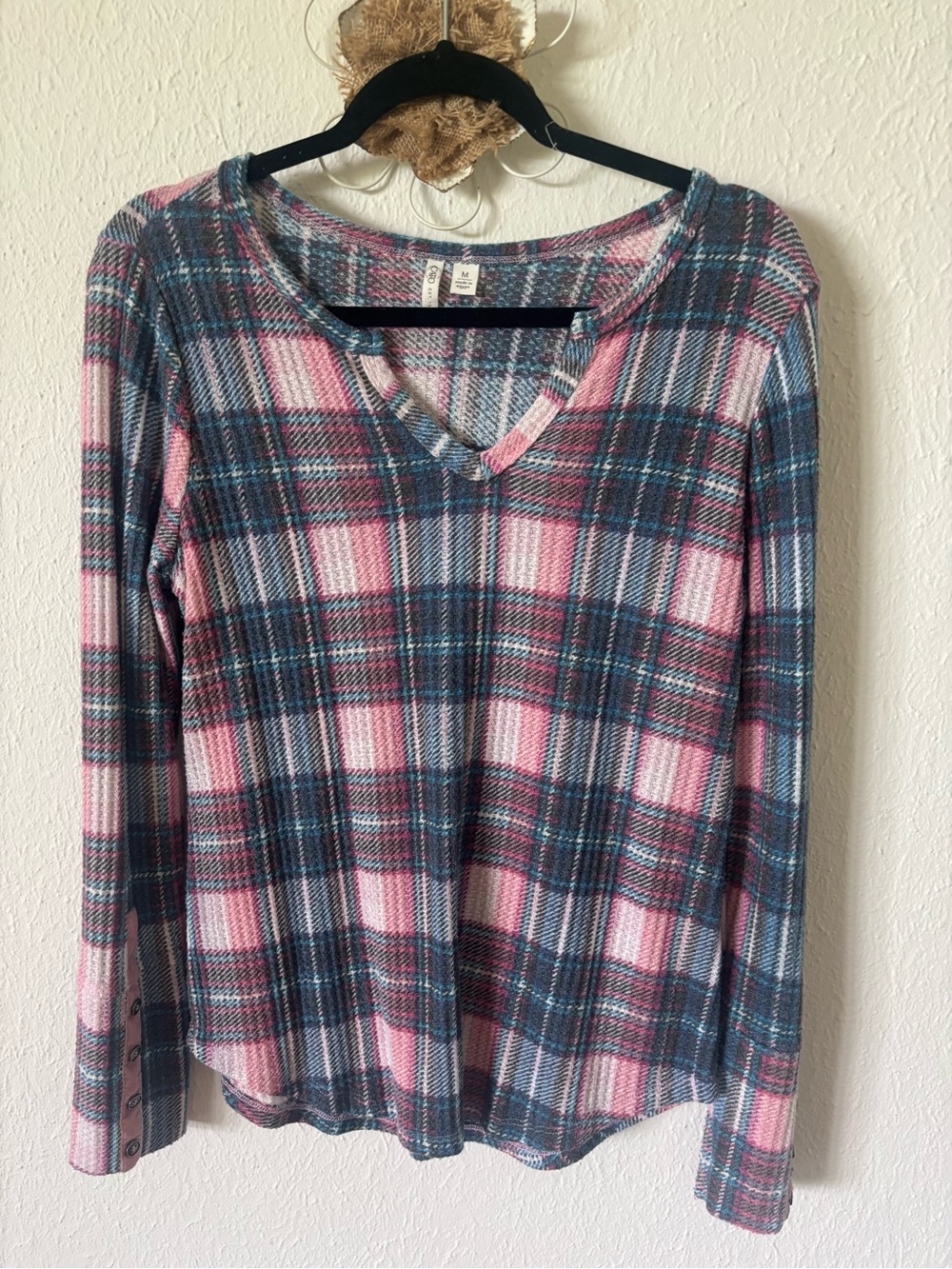 Cato Plaid V-Neck Long Sleeve Top - Pink & Blue